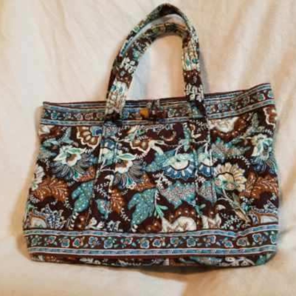 Vera Bradley Tote